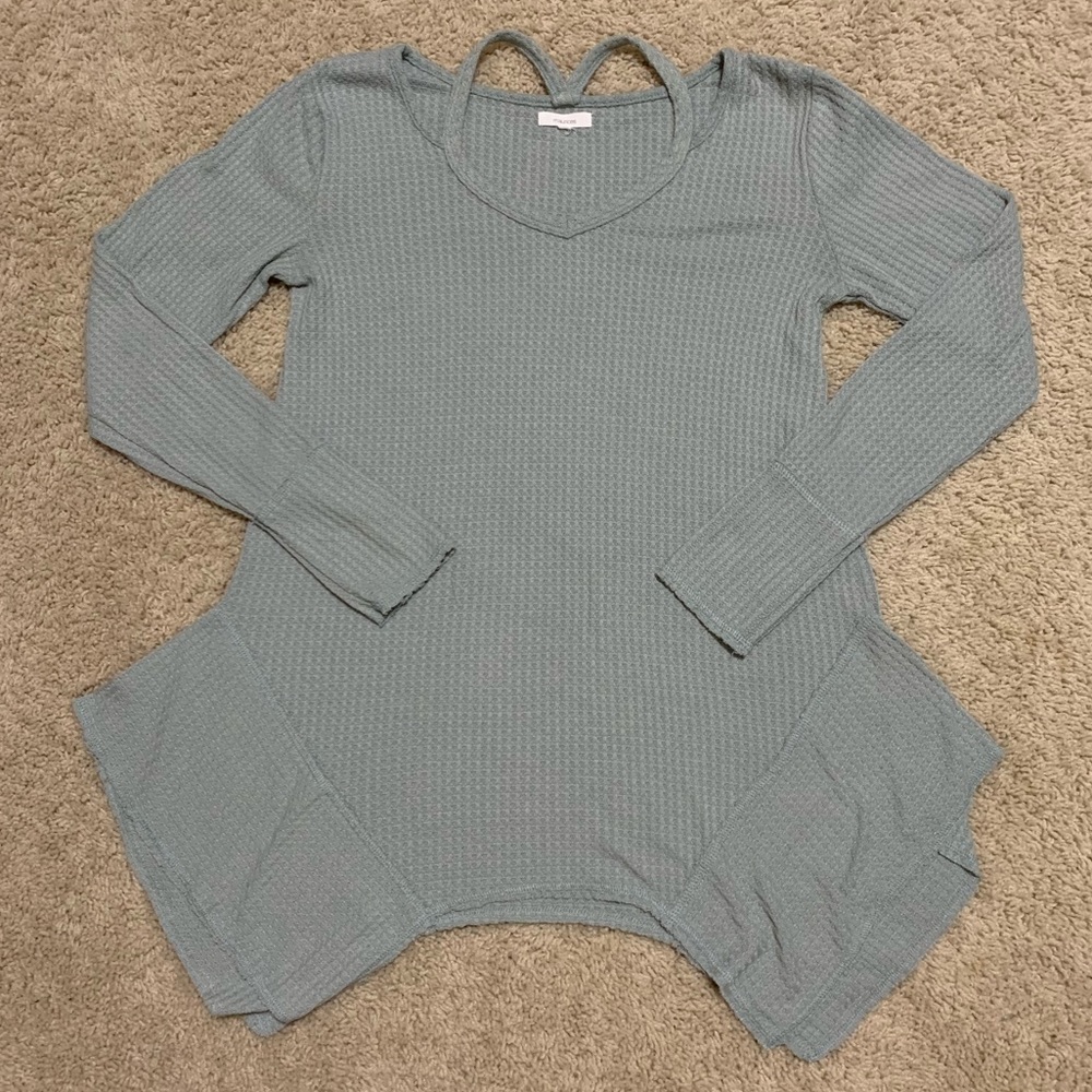 Women’s Long Sleeve Sweater
